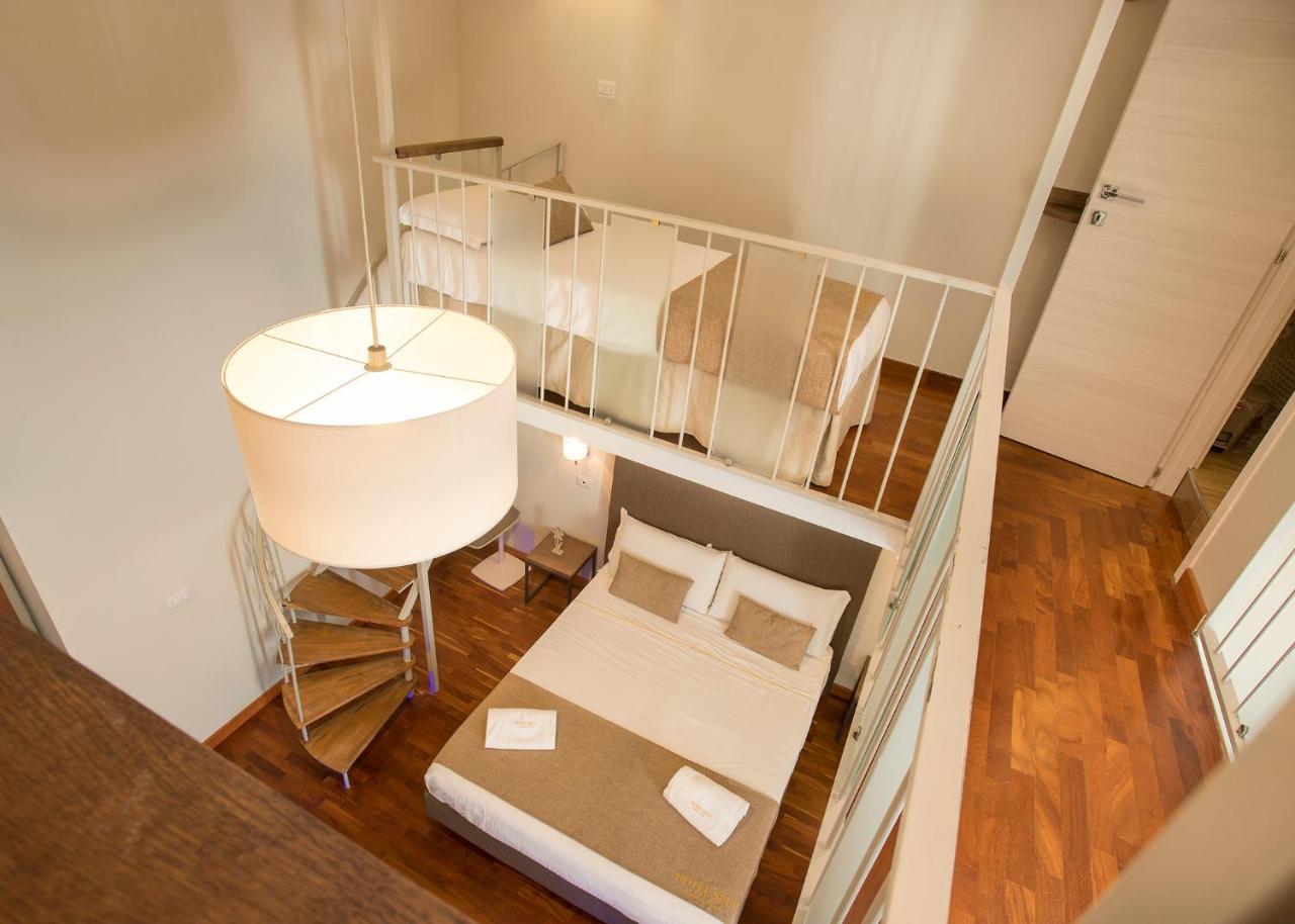 Bed & Breakfast Palazzo Depretis 3*
